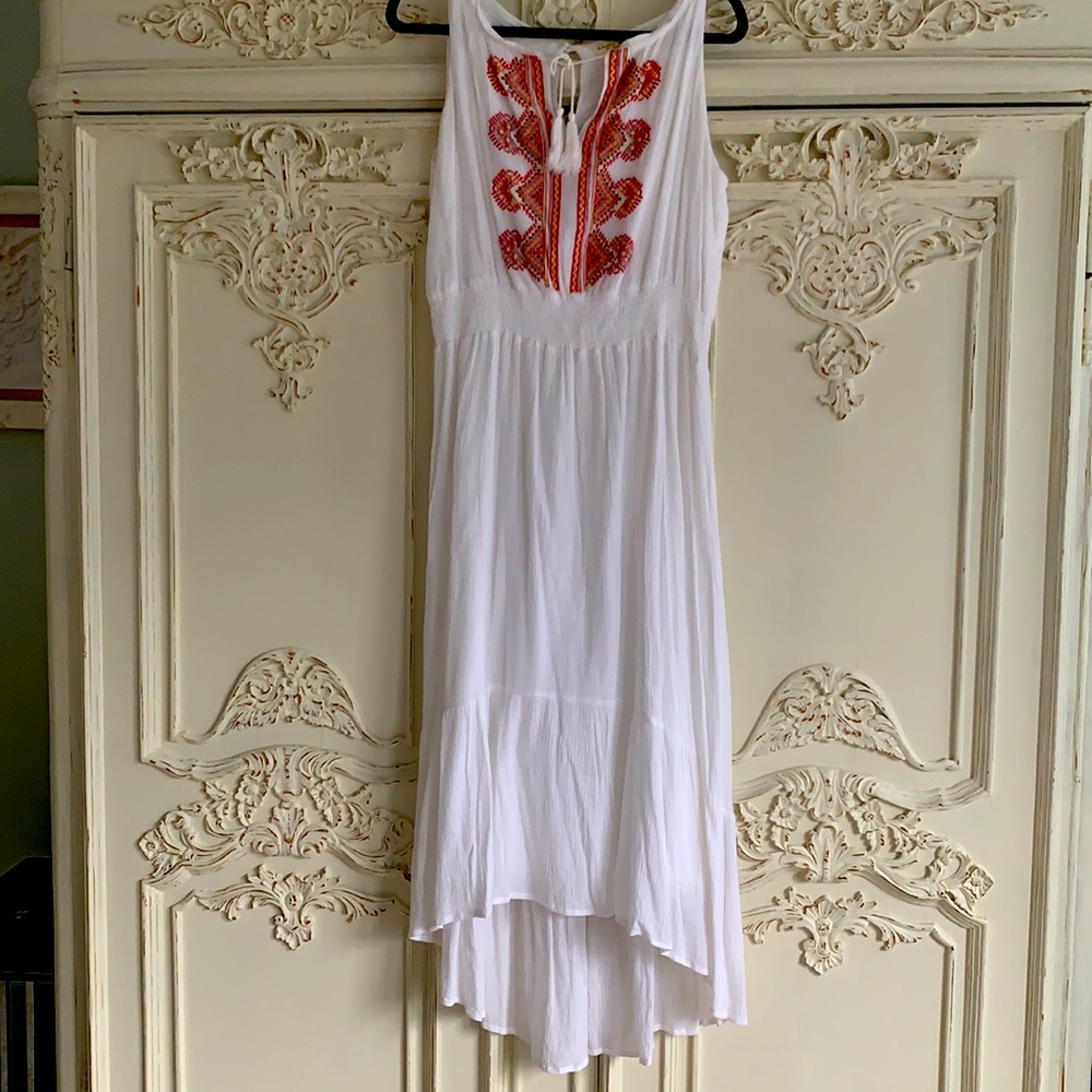 Studio West white Gauze look dress